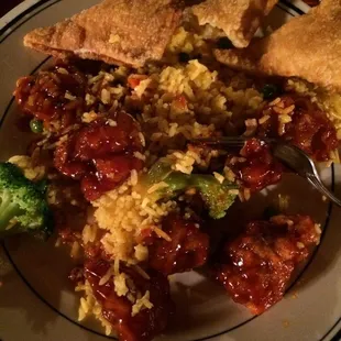 General Tso chicken and cheese wontons!