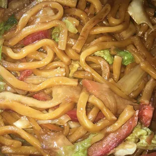 Roast pork lo mein
