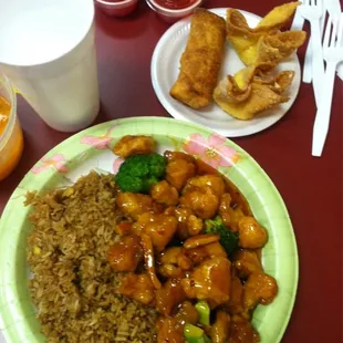 Spicy orange chicken... Yum!