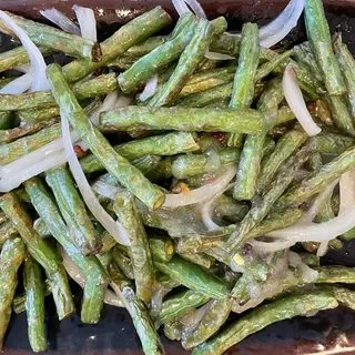 32. Stir-Fried String Beans /