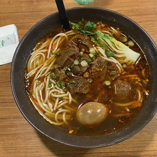 4. Noodle Soup with Spicy Beef /