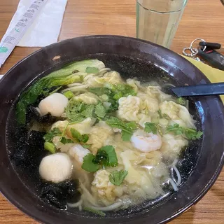 10. Wonton Soup /