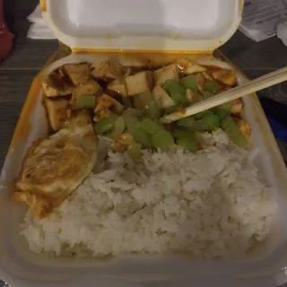 9. Ma Po Tofu Combo /