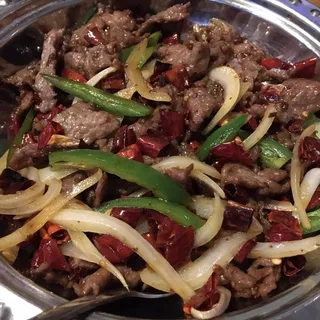 17. Stir Fried Beef /