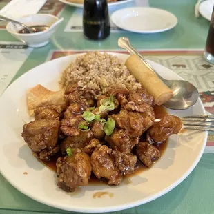 Honey Walnut Chicken Lunch