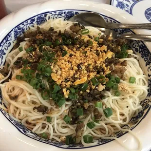 Dan Dan Noodles