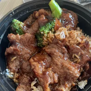 Food was so bad all the brown gravy was coagulated and gelled form and it's terrible