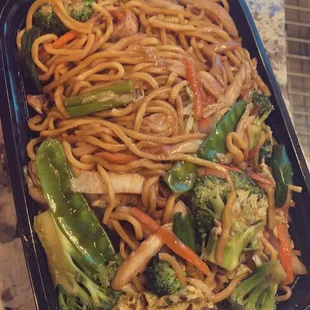 Vegetable Low Mein