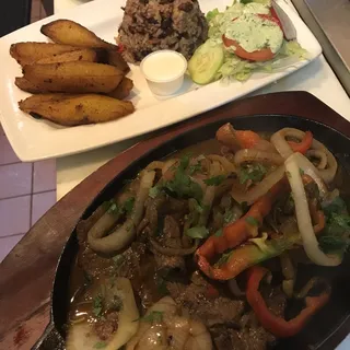 Steak Encebollado