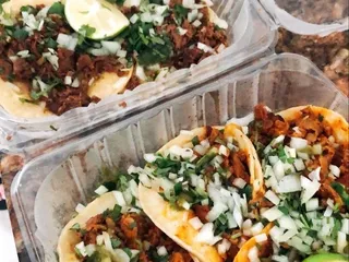 Taquería El Cazador