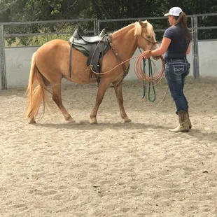 "Sara" Sacking out with the rope
