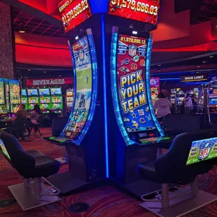 Cherokee Casino &amp; Hotel Roland