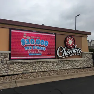 Cherokee Casino &amp; Hotel Roland