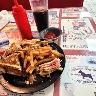 Triple stack club french fries diet Pepsi but they ran out of the large toothpicks so the sandwich kind of kept falling apart. Oh well