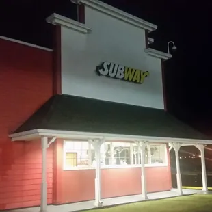 Cherokee Travel Plaza:  Subway as part of it