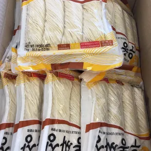 Korean mee, dough...