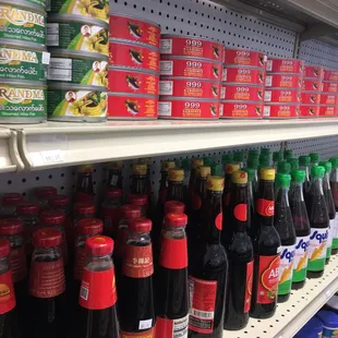 Can food , salt  sauce