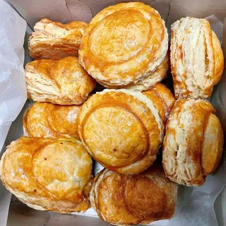 2 Curry Beef Puff