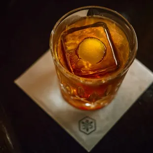 drink, oysters and mussels