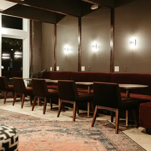 Plenty of seating options!