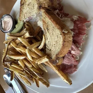 Ruben with fries