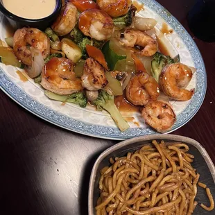 Food at this place is AMAZING. Soooooo fresh. Excellent and very friendly service. Would give them more stars than just 5.