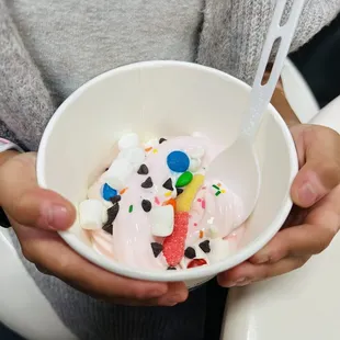 Frozen yogurt