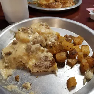 Biscuit and gravy, silver dollar pancakes