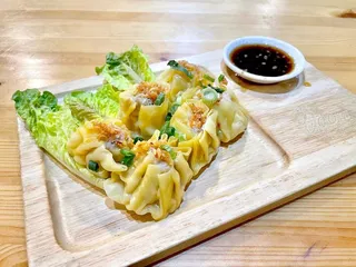 Udom Thai