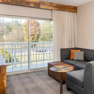 King Suite Living Room