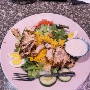 Grilled chicken salad
