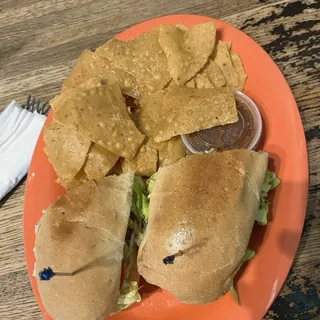 Catfish Po'boy