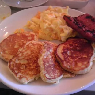 Silver dollar chicken sausage and eggs.