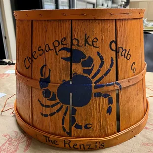 the crab on the barrel