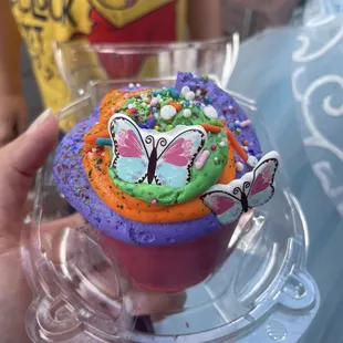 Merry Unbirthday Cupcake