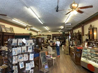 Vintage Antiques & Snazzy Things