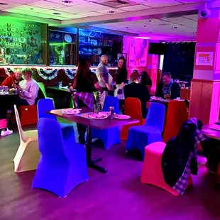 a brightly lit restaurant