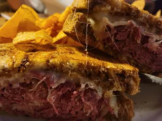 Mainstreet Bar & Grill