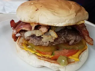 Elaine's Main Street Grill