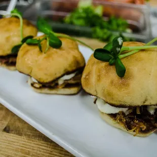 pulled pork sliders