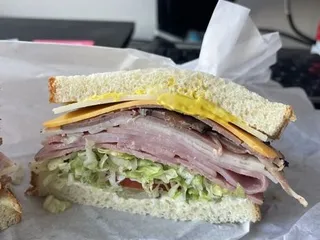 Leaf's Deli