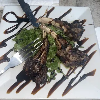 Grilled Petite Lamb Chops