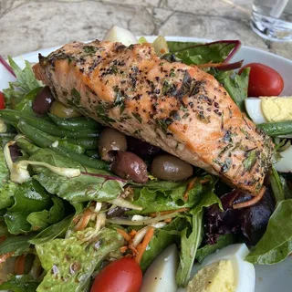 Organic Salmon Nicoise