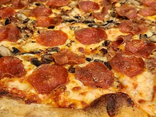 Bruno’s Pizza