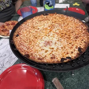 Gluten free 14 inch cheese pizza