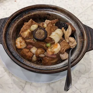 I-13 - Bean Cake w/ Eight Treasures in Clay Pot - 4/5
