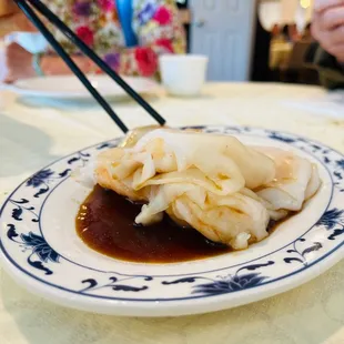 D2. Shrimp Rice Noodle Roll