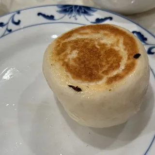 B3. Pan-Fried Pork Bun