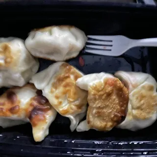 B4. Potstickers