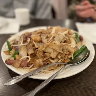 Beef chow fun